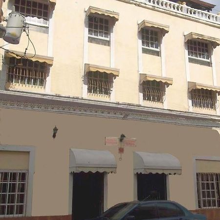 Hostal Condo-Parque Santo Domingo Exteriör bild