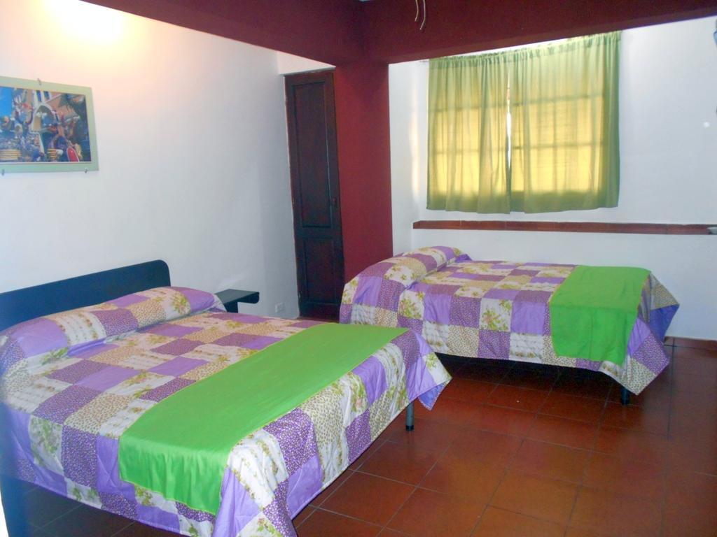 Hostal Condo-Parque Santo Domingo Exteriör bild
