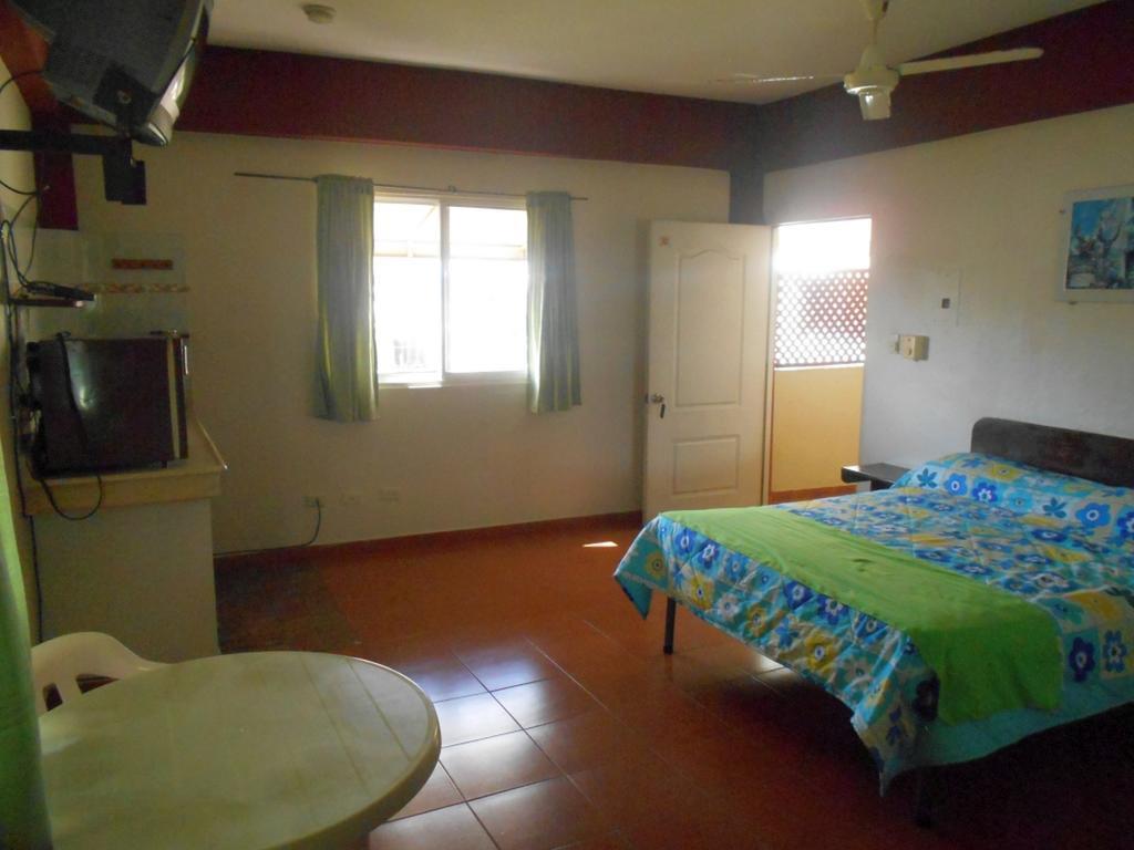 Hostal Condo-Parque Santo Domingo Exteriör bild